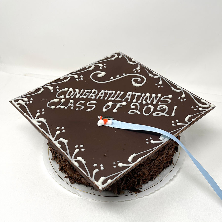Graduation Cakes – Dulcerella | Boise Wedding Cakes